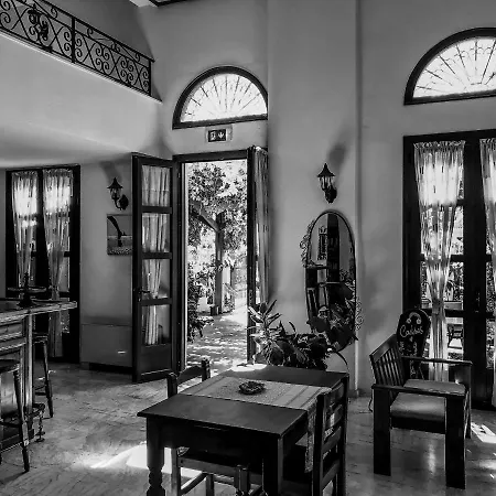 Ulysses 3* Methoni (Messenia)