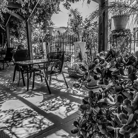 Ulysses Hotel Methoni (Messenia)