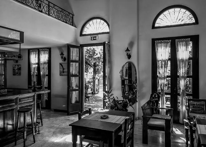 Ulysses 3* Methoni (Messenia)